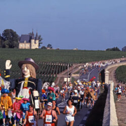 Coureurs du marathon du Médoc, en Gironde, France. (Photo by François DUCASSE/Gamma-Rapho via Getty Images)